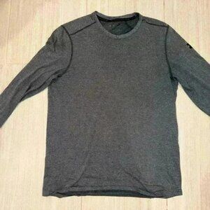 Men’s under Armour Long Sleeve